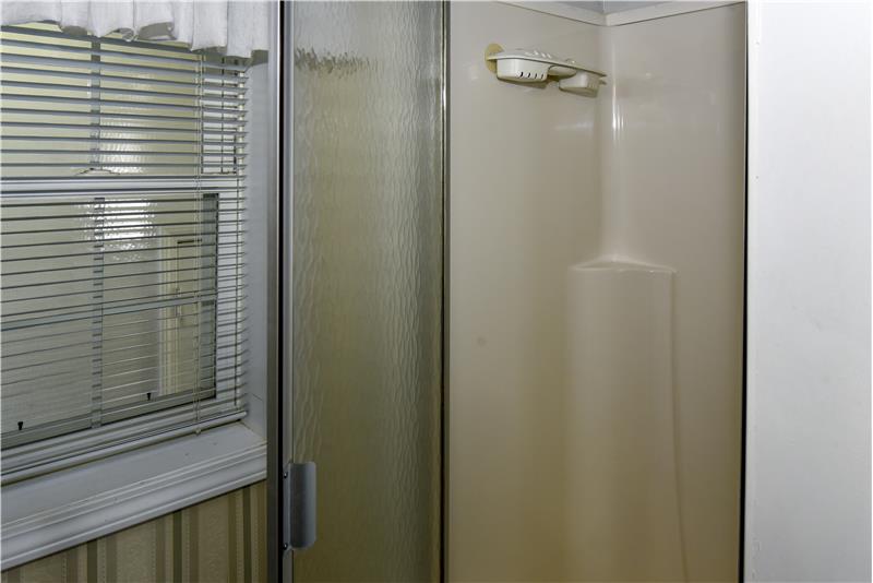 
                            Property Image 138