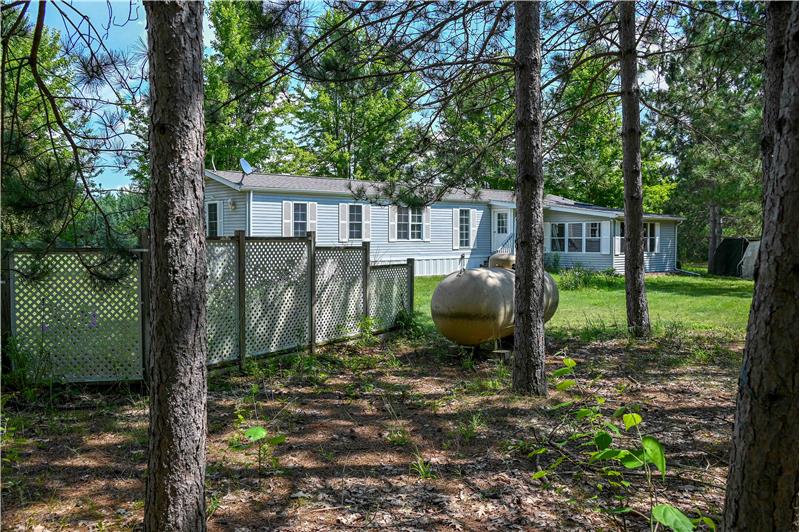 
                            Property Image 175