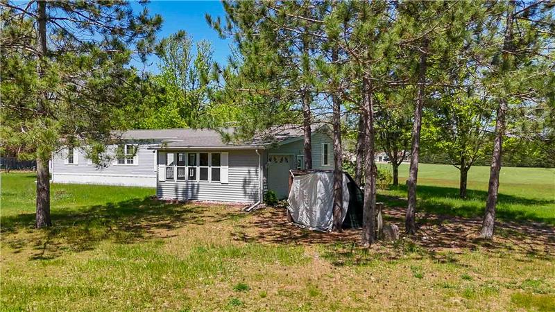 
                            Property Image 196