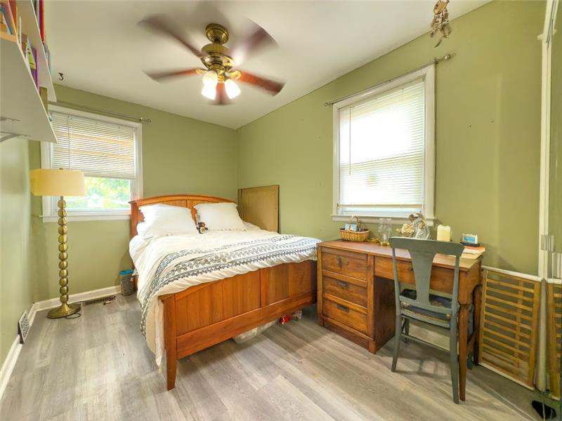 1095 West Ave - Bedroom 