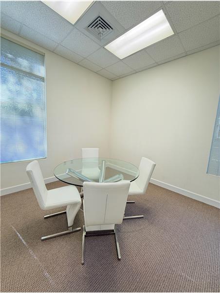 Office Space with double windows