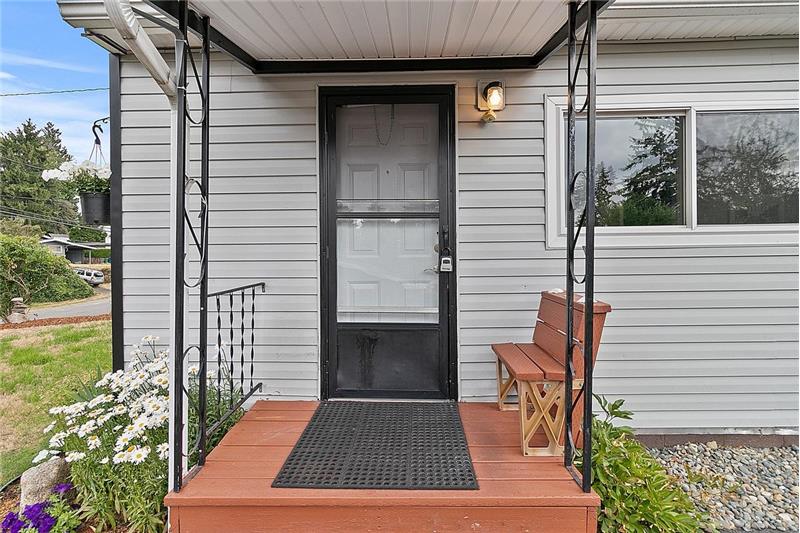 Easy to care for vinyl siding