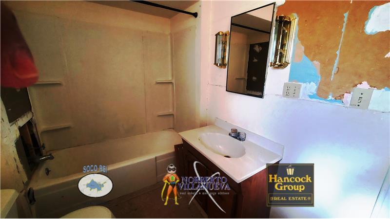 Upper bathroom