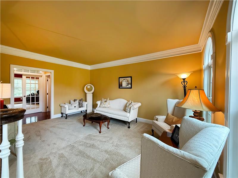 1103 Judson - Living Room