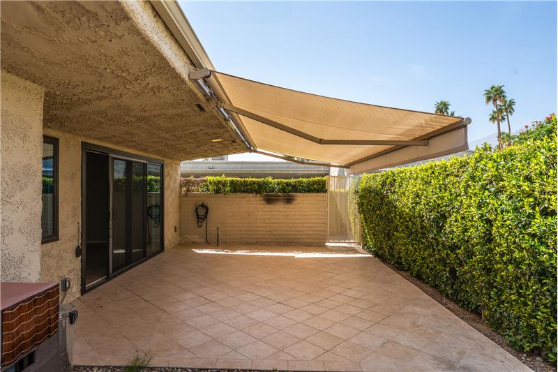 Very Private Outdoor Space