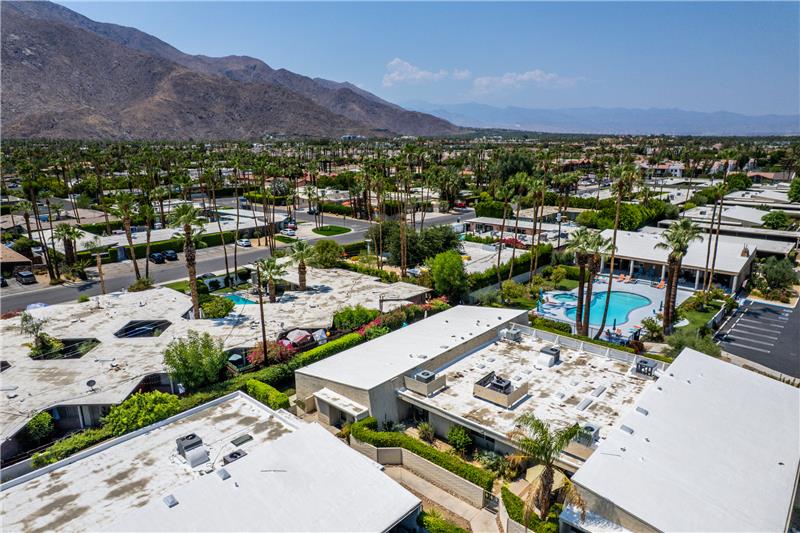 Perfect location Close to everything