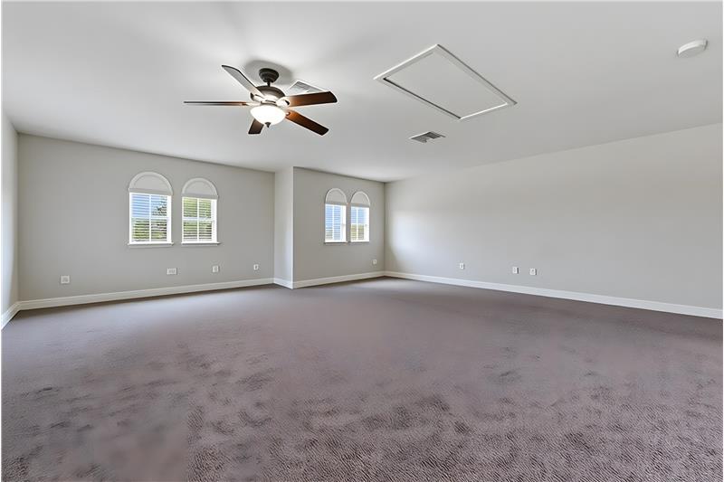 
                            Property Image 75