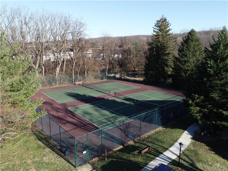 112 Old Forge Crossing Community Tennis Courts