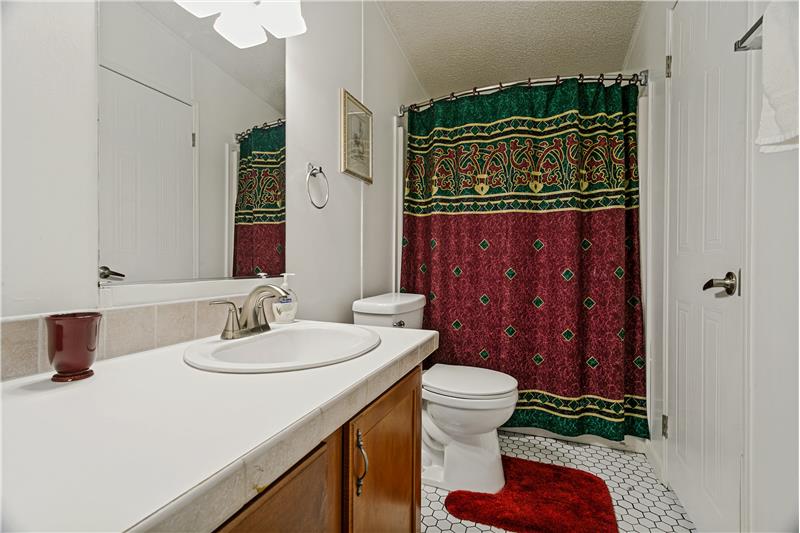 
                            Property Image 38
