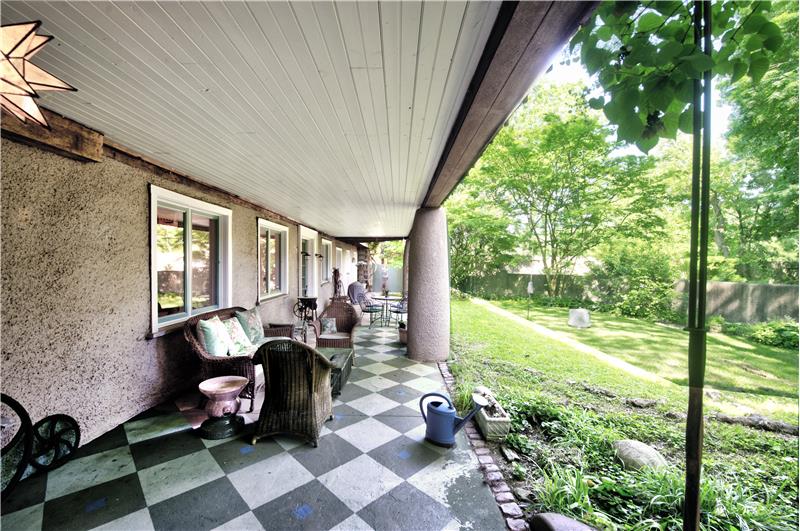 113 Cumberland Place Covered Patio