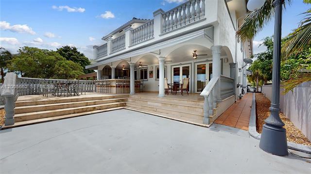 
                            Property Image 60