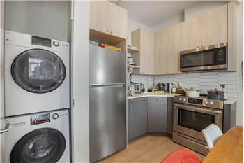 Primary listing photos for listing ID 642645