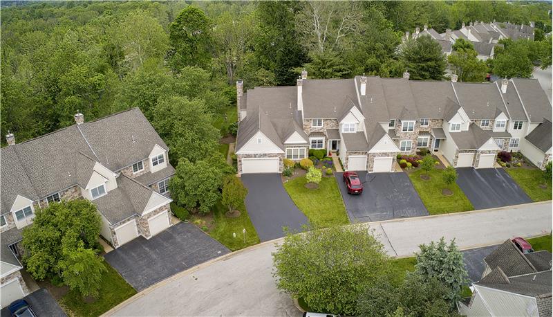 114 Waterford Circle Aerial Neighborhood View