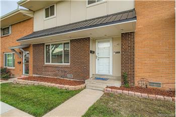 Primary listing photos for listing ID 642603