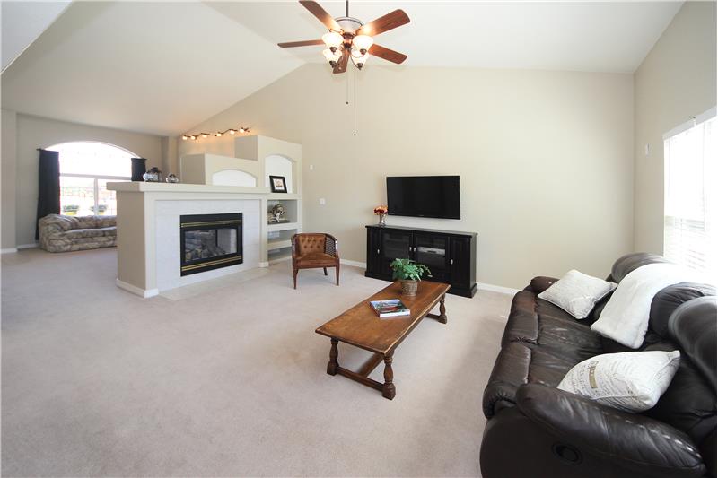 Vaulted ceilings and ceiling fan