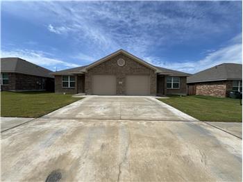 115 Lost Trail B, Copperas Cove, TX