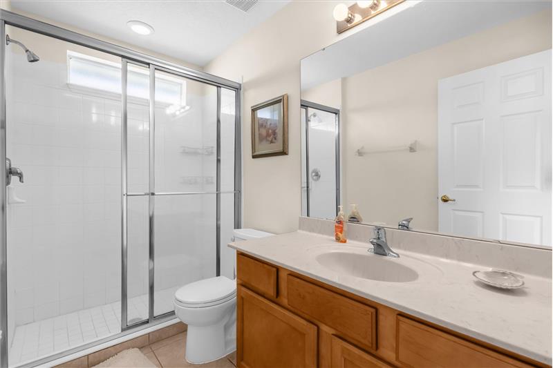 Hall/Guest/Cabana Bath