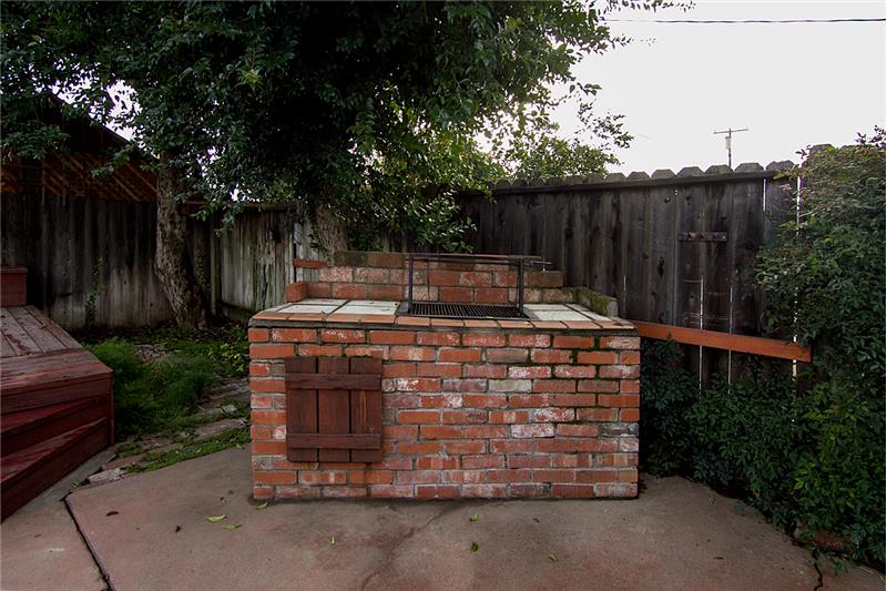 Built in BBQ