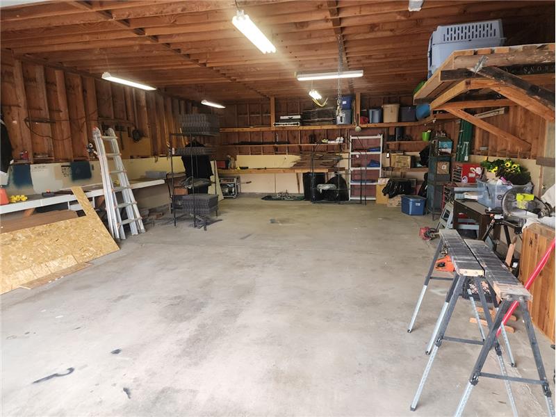 Barn downstairs, lots of elec. and counters