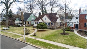 118 Elm Drive -Exterior front