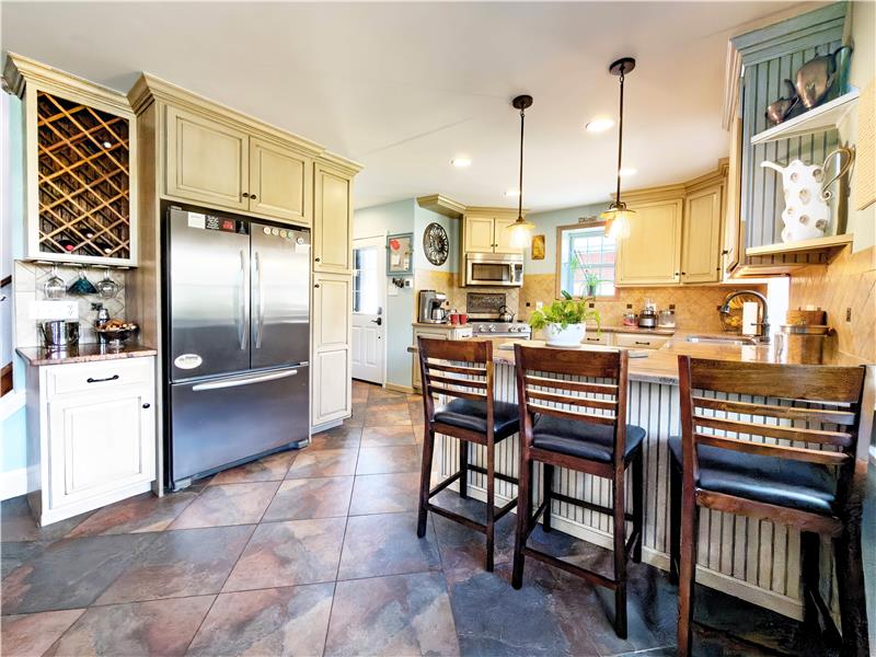 118 Elm Drive - kitchen