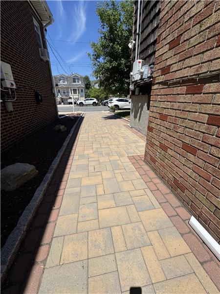 
                            Property Image 122