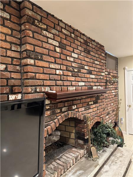 
                            Property Image 93