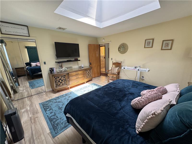 
                            Property Image 73