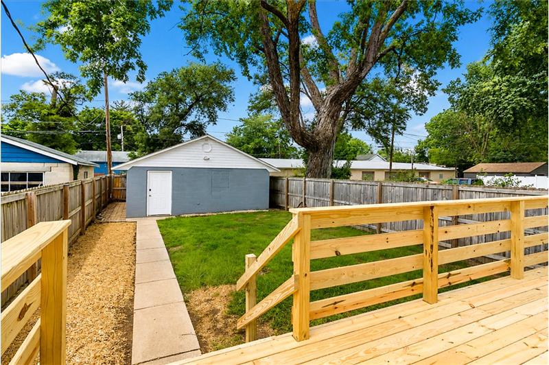 
                            Property Image 30