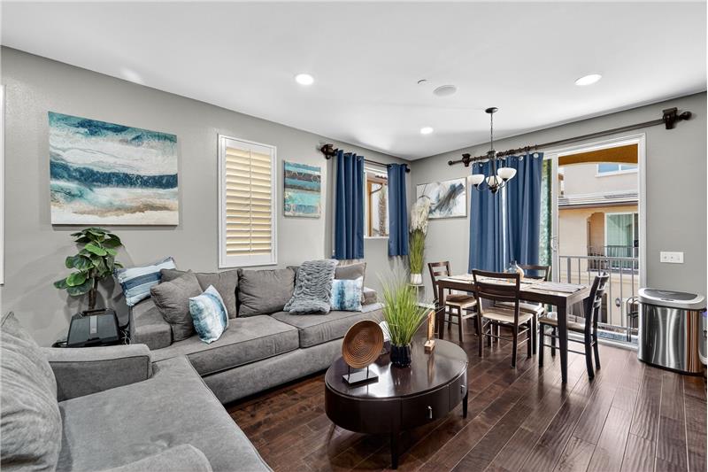 Living looking into kitchen