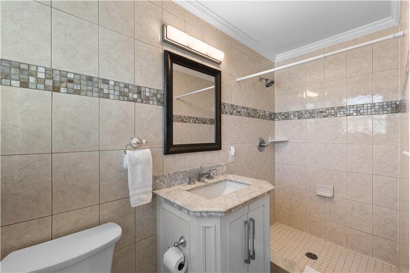 Unit A Bathroom 2