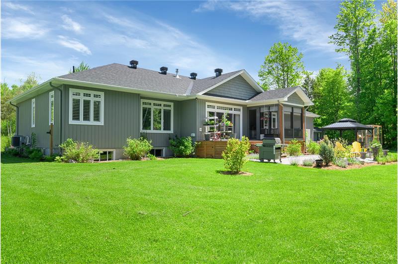 
                            Property Image 64