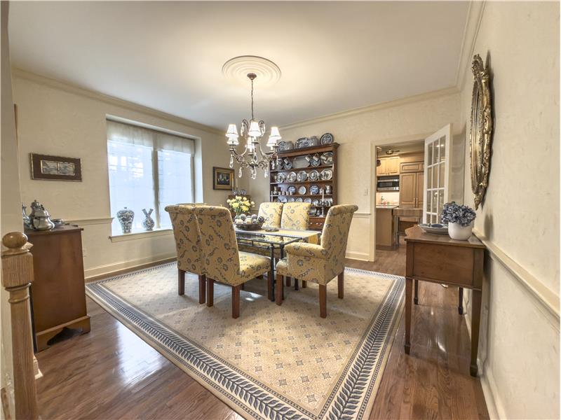 12 Chalous - Dining room