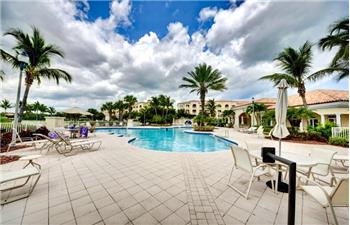 Primary listing photos for listing ID 559831