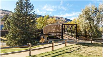 Foot Bridge to Kinney Trail (South of Condo)