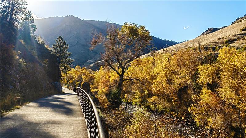 Peaks to Plains Trail West of Golden