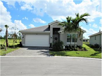Primary listing photos for listing ID 559880