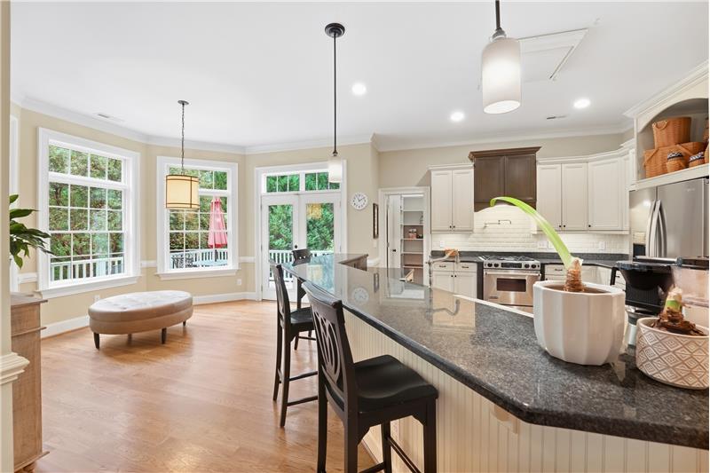 
                            Property Image 5