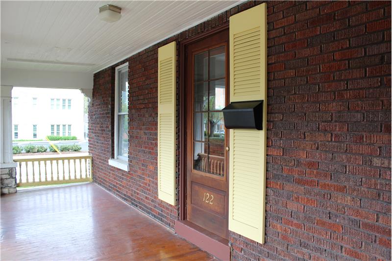 122 Ransom Avenue - Front Porch