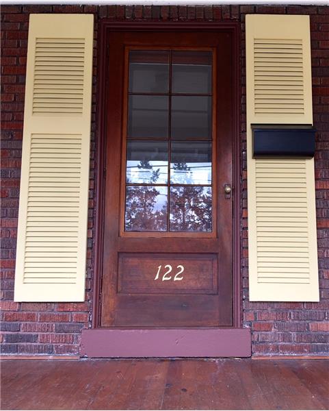122 Ransom Avenue - Front Porch