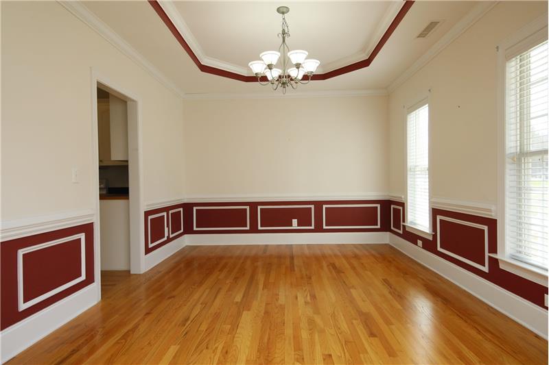 Formal Dining