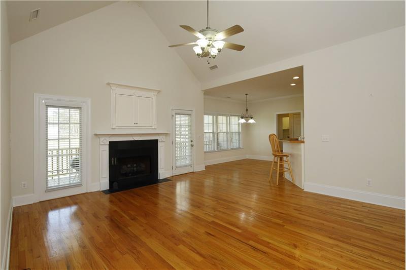 Vaulted Ceiling - Gas Fireplace