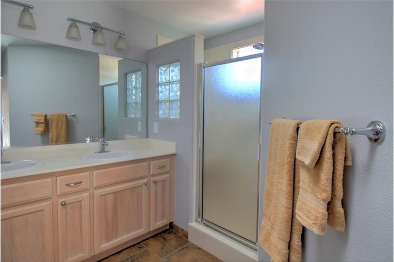 MASSIVE Walk-in Shower, Dual Sinks, Upgraded Fixtures/Hardware and Private Toilet!