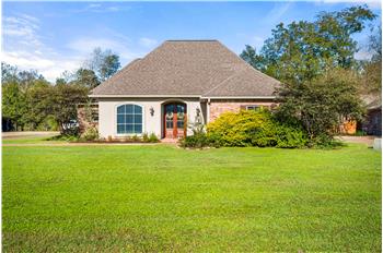 123 St Abigail Ln, Woodworth, LA