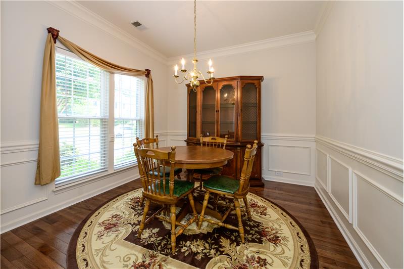 Dining room.