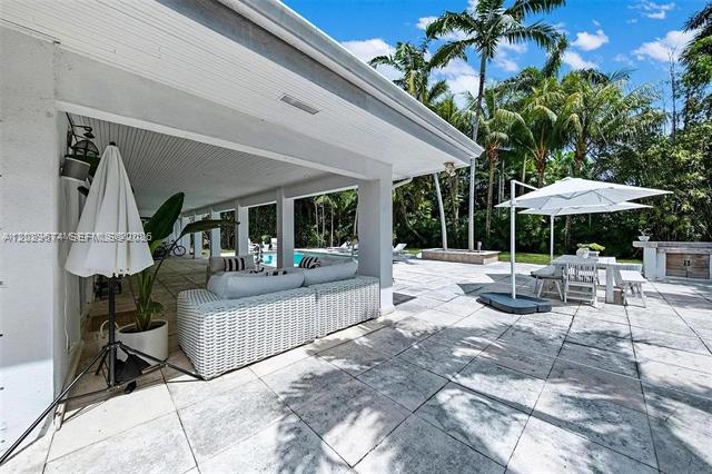 
                            Property Image 70