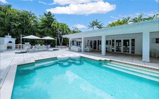 
                            Property Image 88
