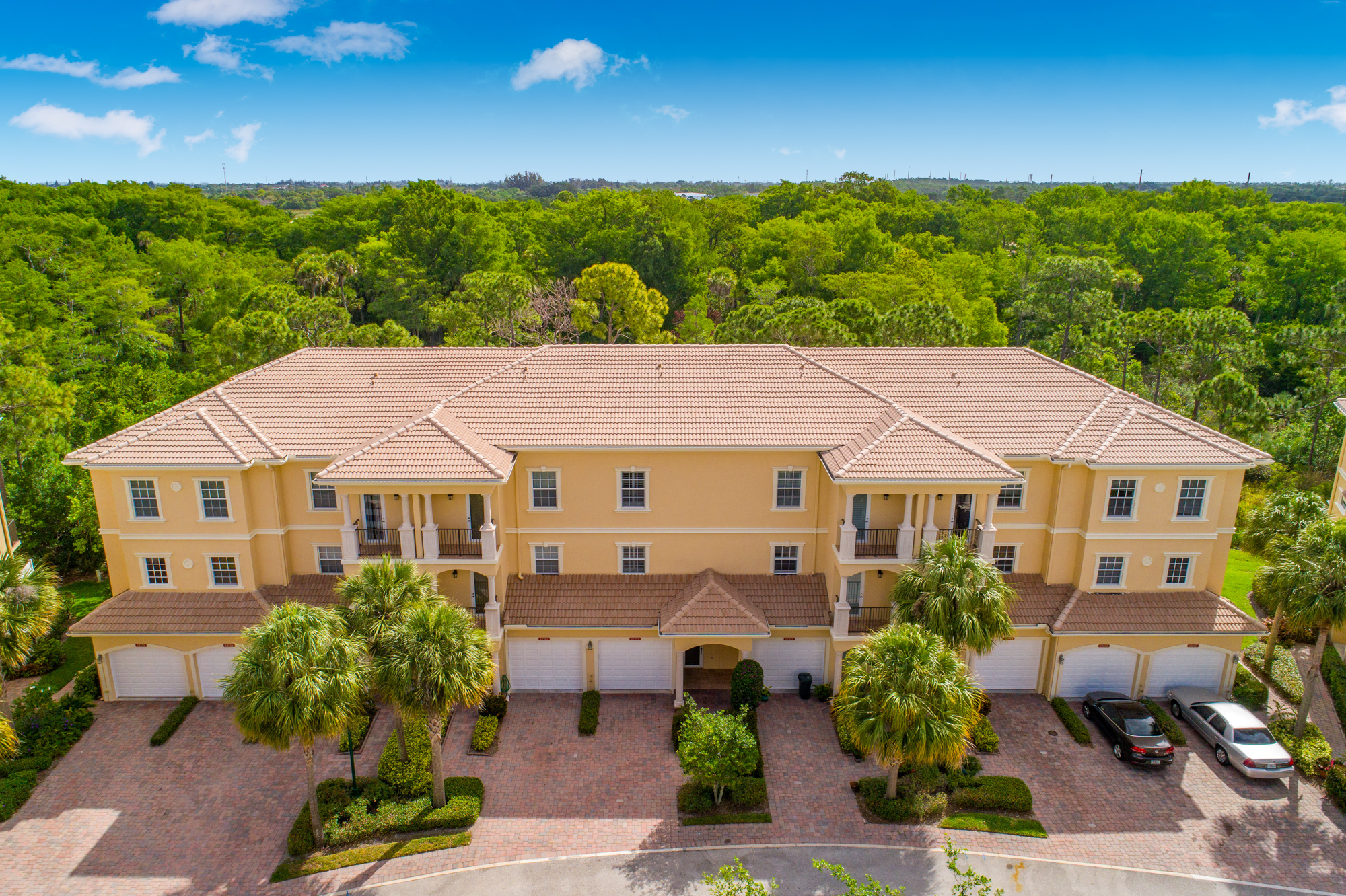 Property pictures of 12591 SE Old Cypress Drive 3906, Hobe Sound, FL
