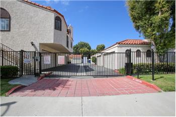 Primary listing photos for listing ID 548211