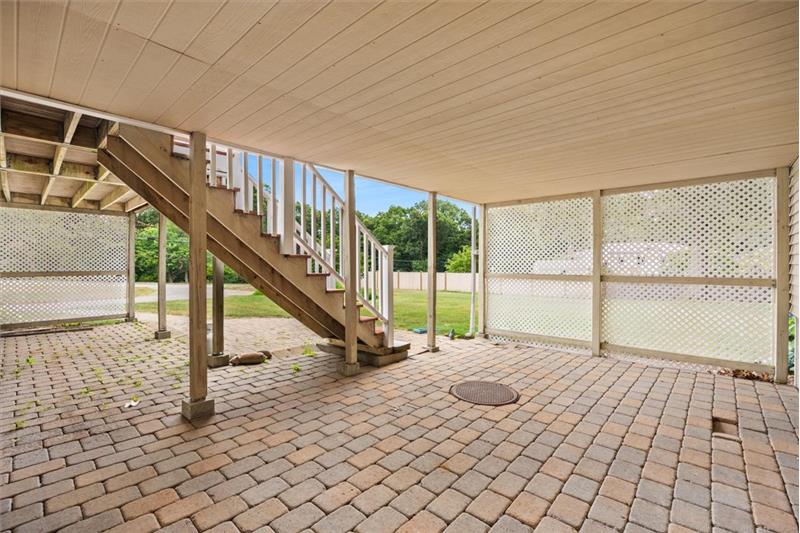 
                            Property Image 64